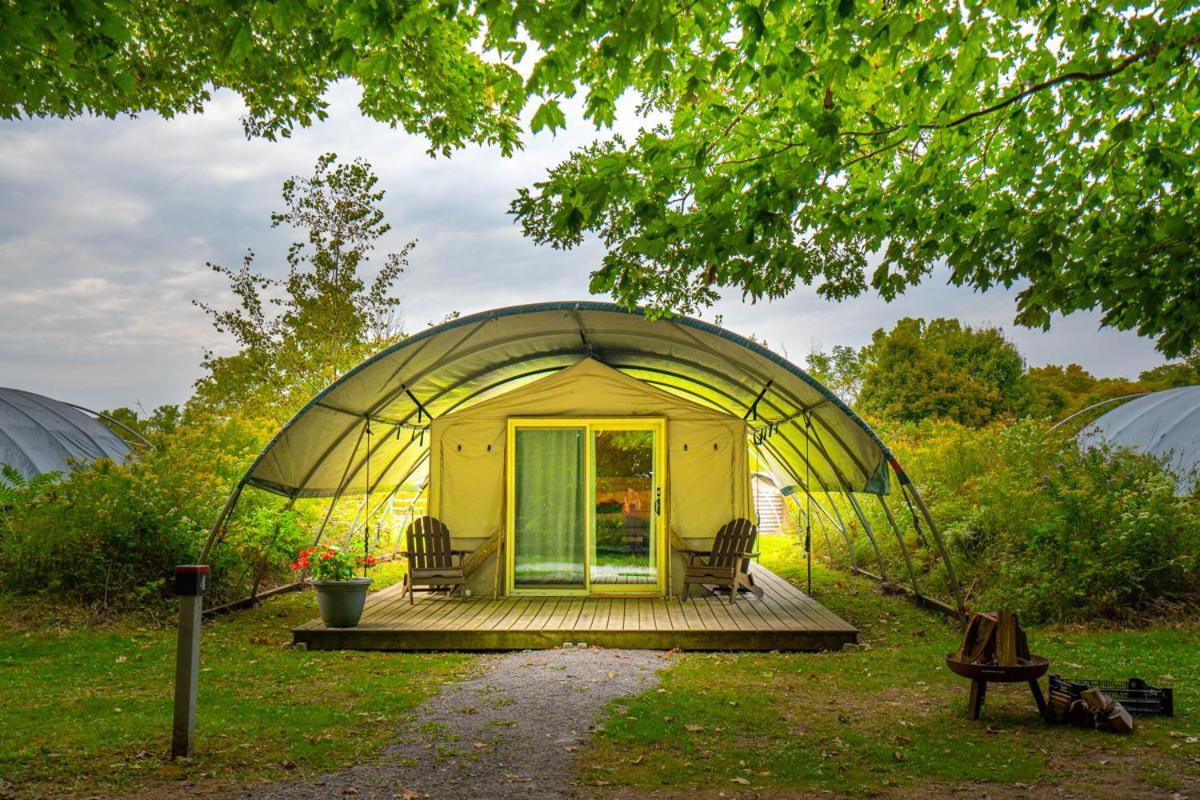 Long Point Eco-Adventures Villa Normandale Екстериор снимка