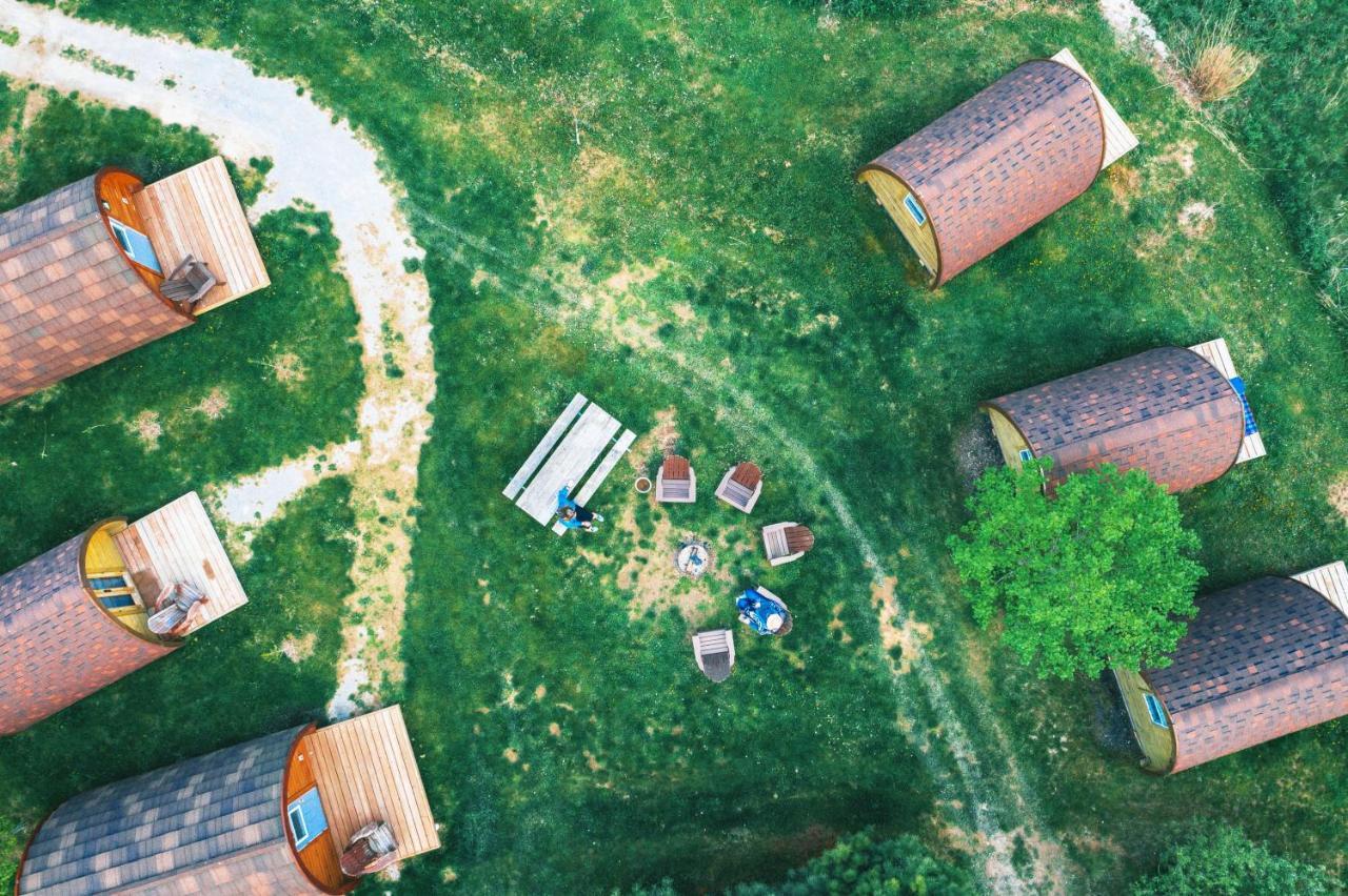 Long Point Eco-Adventures Villa Normandale Екстериор снимка