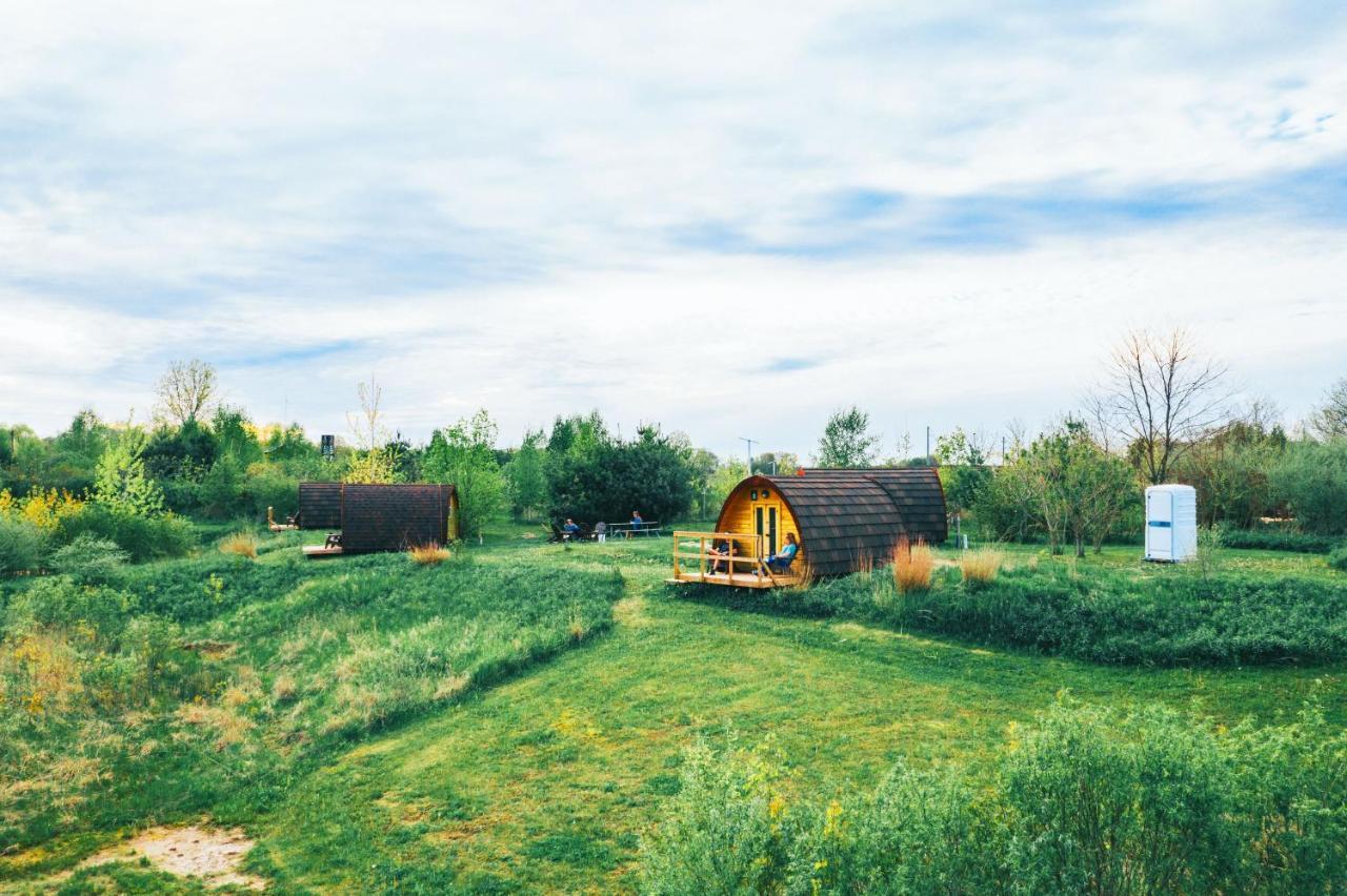 Long Point Eco-Adventures Villa Normandale Екстериор снимка